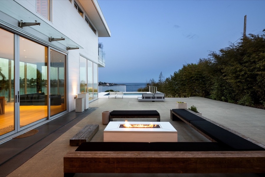 Fire pit ocean